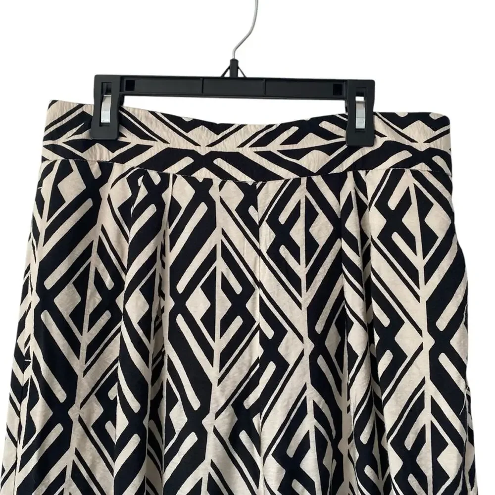 Banana Republic Pleated High Waist Wide Leg Black Cream Pants Nwot size 6